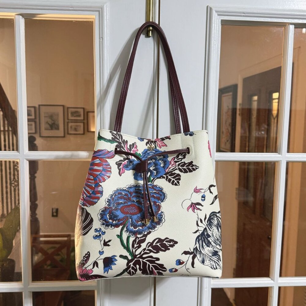 Tory Burch Bucket Bag/Shoulder Bag/Handbag, Multi-function Bag, Brand New